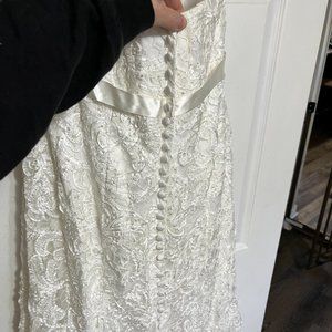 Galina  Signature Style 9SWG400 Soft White wedding gown